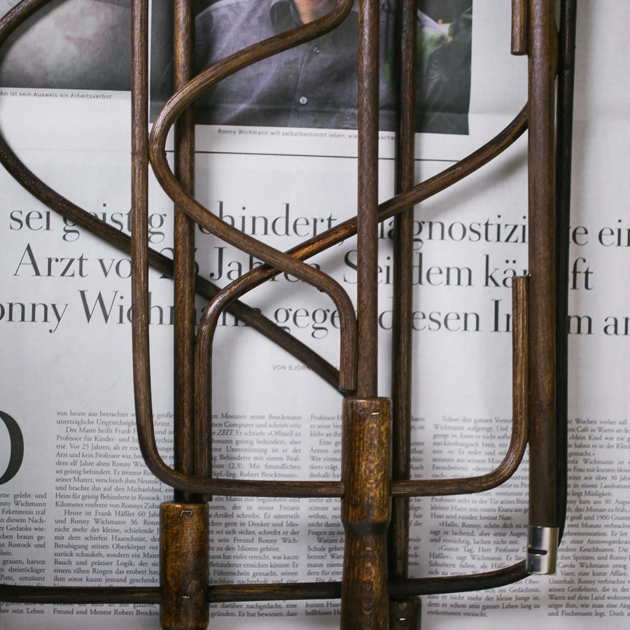 Zeitungshalter braun 40cm Form Poet